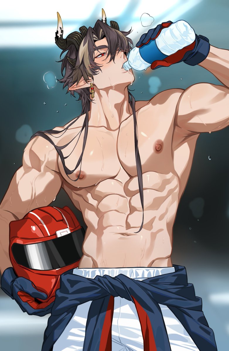 q20798_yingz's tweet photo. must be water  [ doge ]
夏天就应该看一点大汗淋漓的东西嘛~
#重岳
#明日方舟 https://t.co/EAXQ1H6Mu4