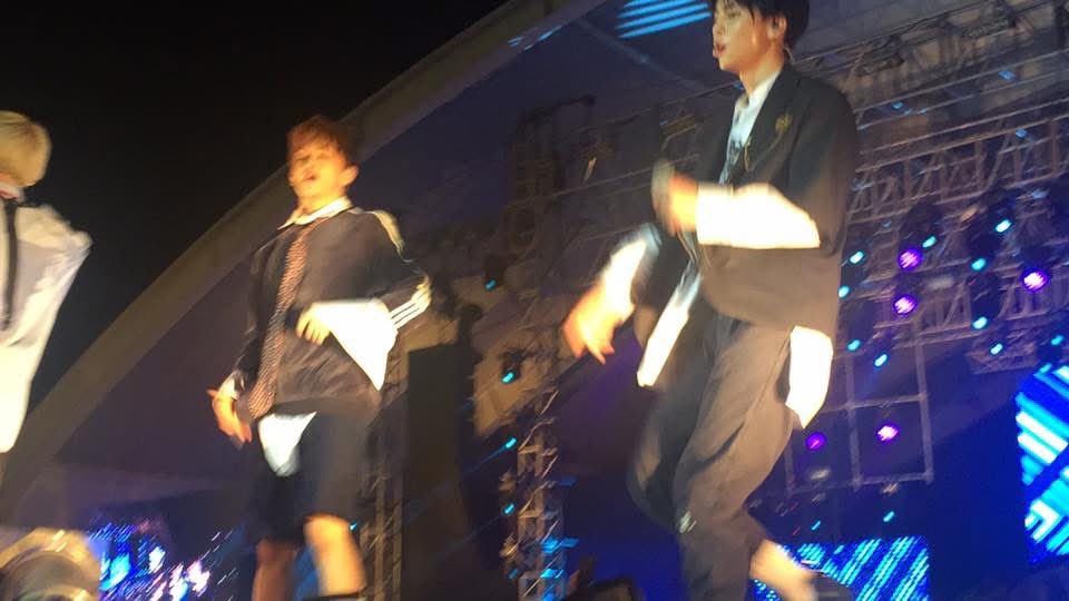 99mkrem's tweet photo. just went through my album from the first time i saw mark in 2017 🥹 his first time in my country too he was so young… time rly flew by https://t.co/KMZMfSxqEY