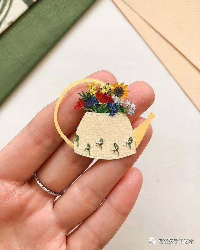 EaGod50's tweet photo. DIY paper flower bouquet that never wilts! Perfect for gifting this Valentine’s Day – super fun to make with just colorful paper, scissors u0026 glue.  #HandmadeHappiness， https://t.co/NHgMjwmB5o