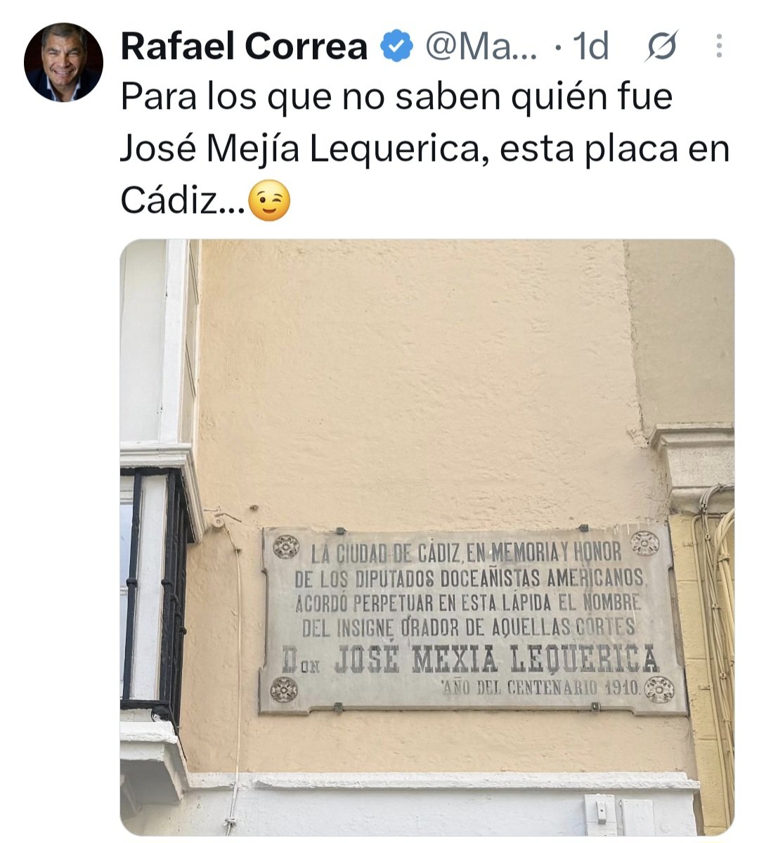 JazzNutrition's tweet photo. Para los que no saben quién fue este pillo -Rafael Correa Delgado- esta placa en Carondelet - DM Quito - Ecuador. https://t.co/mWzkAkOid7