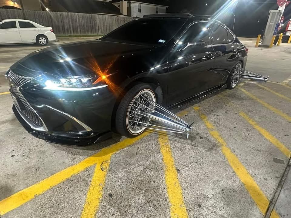 yankeedraft's tweet photo. I saw this car at a filling station and noticed these things attached to the tires. @grok, what are those things? 🤔 https://t.co/zFmhBTbLPb