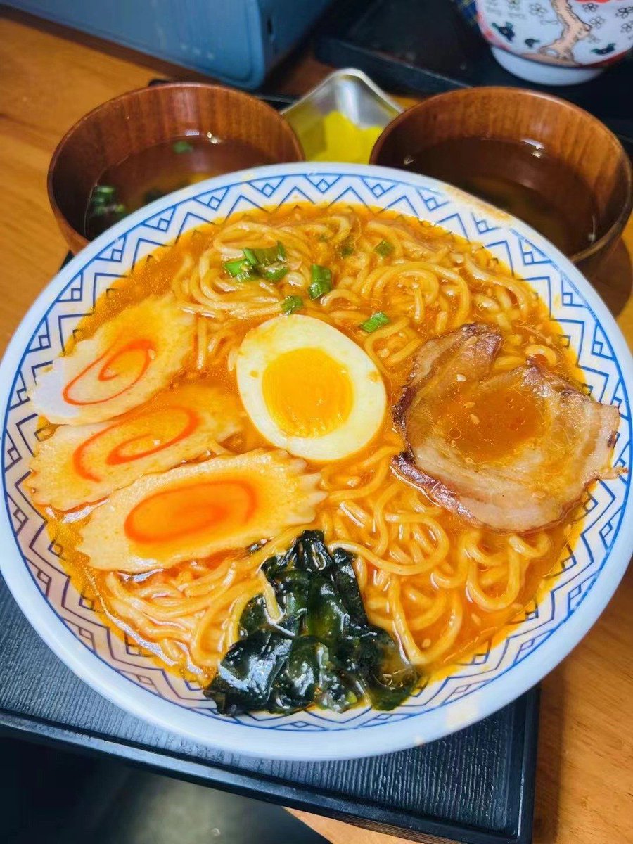 JanJu71401279's tweet photo. Just found the best hidden ramen spot in town! Rich pork broth, springy noodles, and crispy gyoza that hit different. 10/10 will come back next week for seconds! https://t.co/tpaW6ycgXb