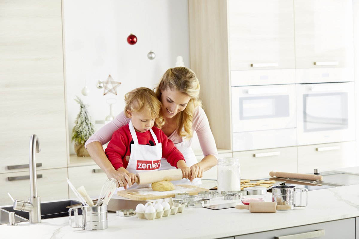 SenpaiiVin's tweet photo. Tiny hands hold big plans u0026 big smiles when we bake together—messy flour, warm cookies, and perfect memories. https://t.co/UNyHsjHjxh