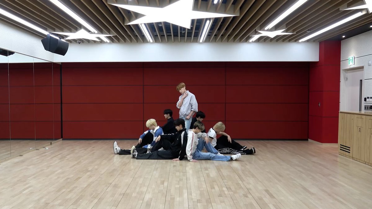 MODYSSEYWORLD's tweet photo. MODYSSEY(모디세이) NEWMARS 뮤직 페스티벌 Dance Practice ‘GOT7 - Lullaby’

💫https://t.co/To8i62ZyPq

#MODYSSEY #모디세이 
#GOT7 #갓세븐 #Lullaby https://t.co/j3gsAv6H21