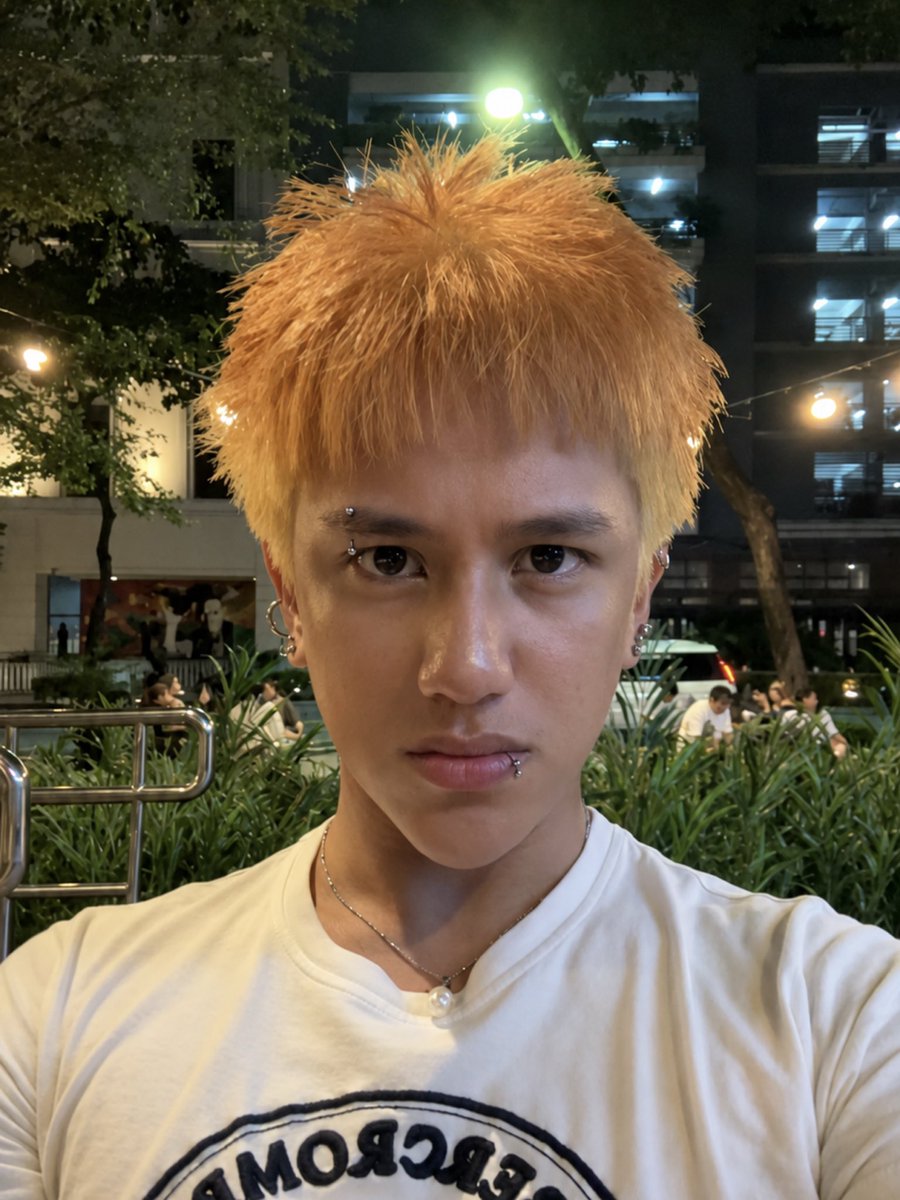 Jimcstnrs_'s tweet photo. Blondish pati vulvol https://t.co/T0a69rnOhi