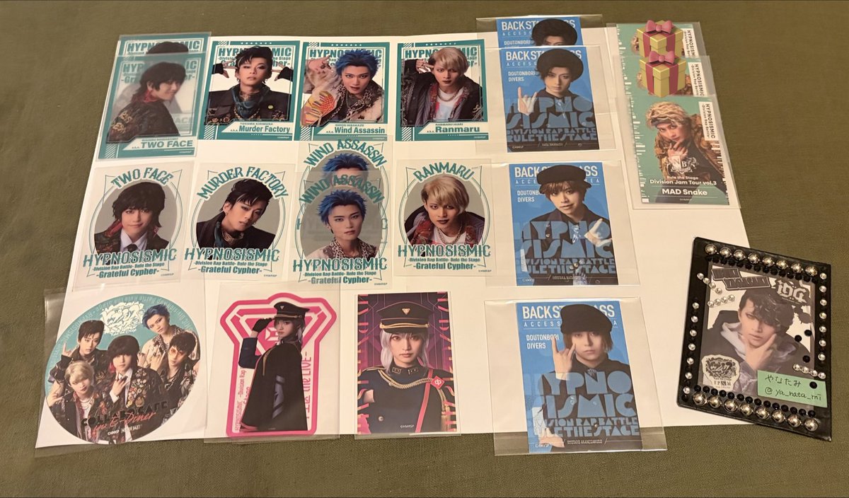 ya_nata_mi's tweet photo. 【交換】ヒプステ トレーディングカード トレカ Jam Tour ジャムツアー 

【譲】　写真
【求】　Jam3 トレカ　燐童/時空院　(柄あり/なし1枚づつ)

・10/2 BoP、10/3-4 ヒプマイライブ、都内手渡し
・いろいろごちゃ混ぜですがお探しのものありましたらお気軽にお声がけください https://t.co/1L6DEOwCYE