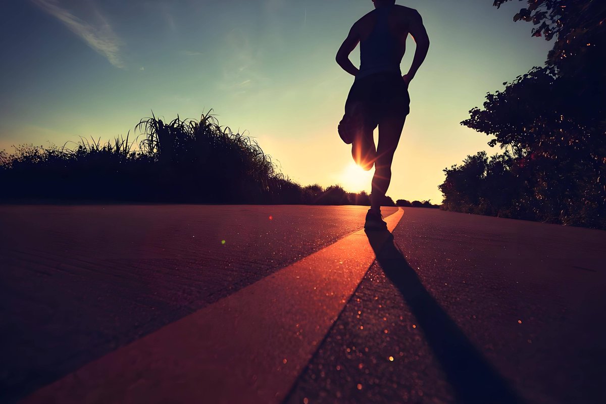 PamitPal's tweet photo. [Tired of staying in your comfort zone Today's the day to take that small step, chase the goal you've been putting off. Growth starts when you dare to cross the line ]， https://t.co/YOWYNOkO8V