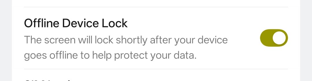 AssembleDebug's tweet photo. @yash_developer Not specially that but we have this on Android 16 and above devices (including Pixel's). It locks the device automatically if it's disconnected from internet. https://t.co/tOE4a0jDLO