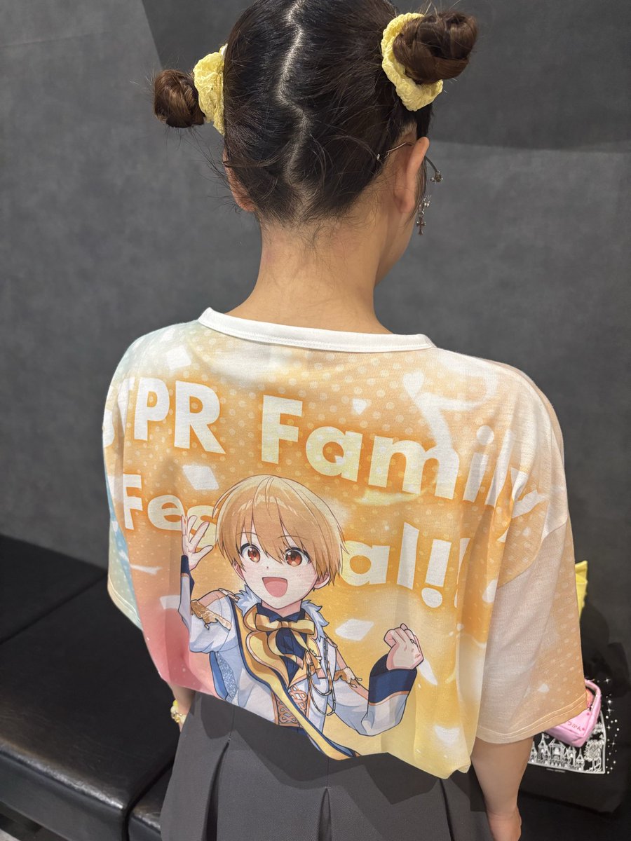 love71110176111's tweet photo. すとろべりーめもりーvol.10th Anniversary 
アリーナツアー オーラス ライブビューイング参戦！

画面越しだったけど、生でるぅとくんをもう一度見れて幸せでした🫶
リムレスメガネも生で見れて茶髪も似合っててかっこよかった✨️
＃すとぷり10周年 
 #ライブビューイング https://t.co/DiirJQxAZ4