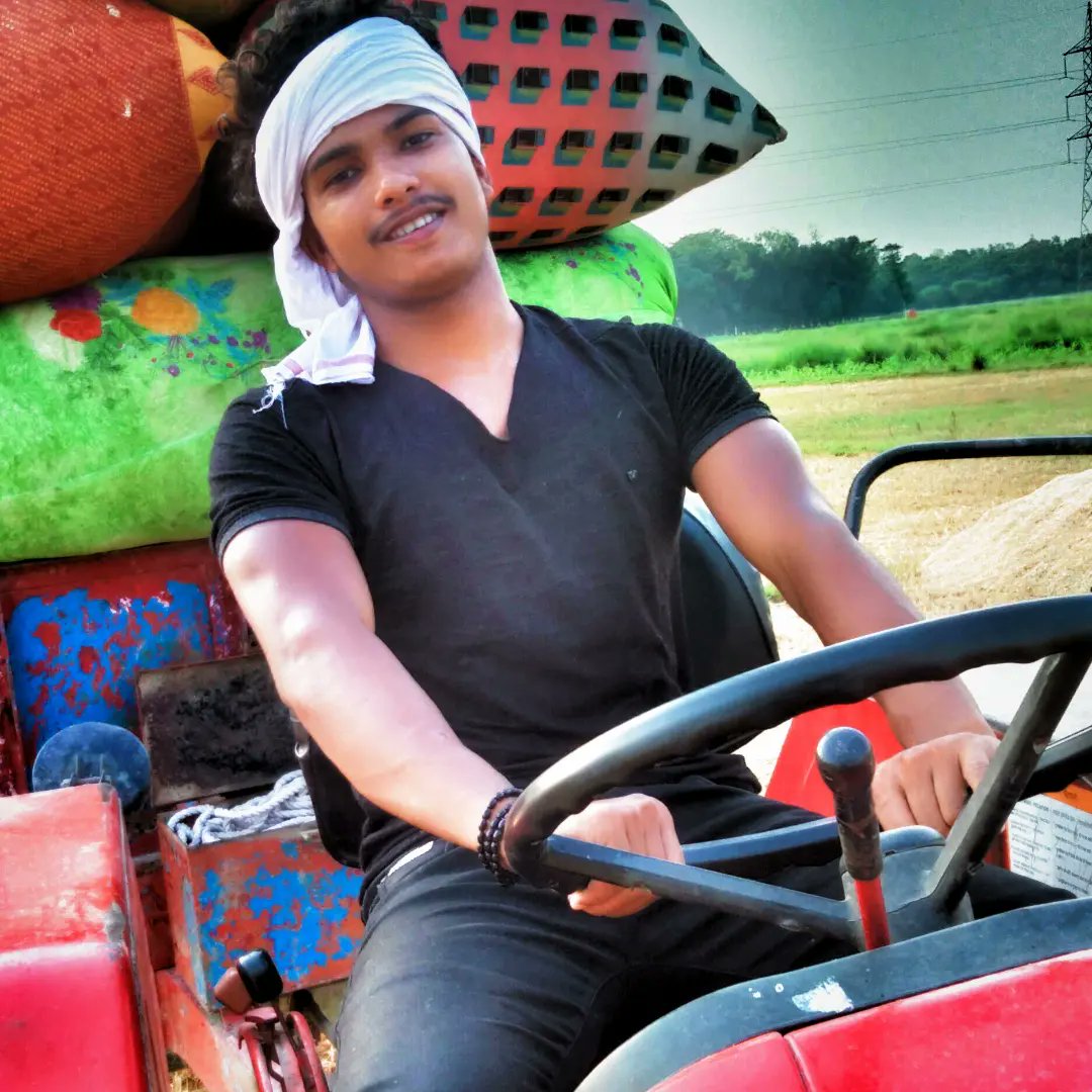 fdsawwe's tweet photo. Kishann ____ a local boy https://t.co/2fUVYfUpRF