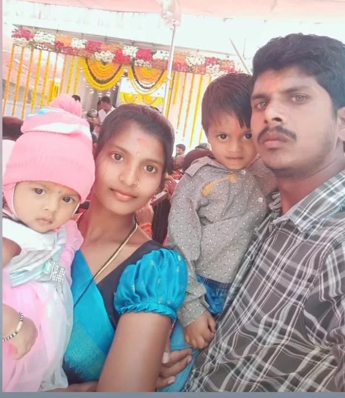 jsuryareddy's tweet photo. Couple and their two Toddlers died, as Car Plunges into roadside Agricultural Well
Four members of a family, including two young children, died when their car plunged into an open agricultural well near Appanapally village in #Dubbak mandal of #Siddipet district, Telangana, late Wednesday night.
The deceased car occupants were identified as D. Raj (35), his wife Bhagya (22) and their two children Niyansh (5) and Shanvika (3), residents of Balavanthapur. They were on their way to their village from Siddipet, when the horrific incident happened. Raj, who was driving the car, is believed to have lost control of the vehicle leading tothe horrific incident.