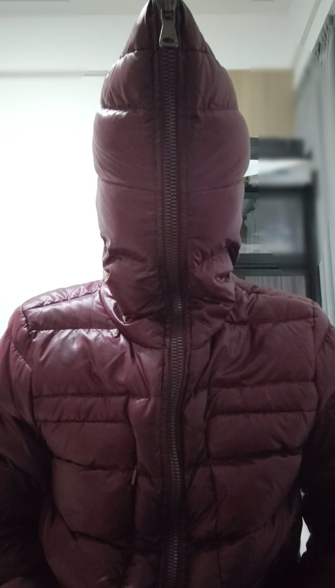 EddieZ1688119's tweet photo. #fullzip #breathplay #downfetish https://t.co/Gd1tggNzbe