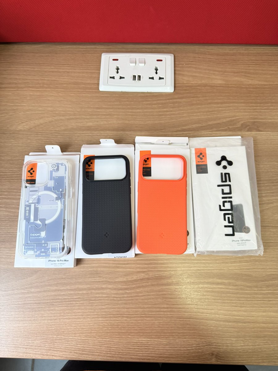 tron_plug's tweet photo. Phone cases readily available 

1st frame : Spigen cases for iphone 16 pro Max and 17 Pro max, price K40,000

2nd frame to 4th frame: MagSafe cases available for iPhone 11 to 17 pro Max, and Pixel Silicone cases for Pixel 6 pro to 9 ProXl, price K20,000 https://t.co/bpYa1xr7mF