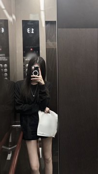 Davebos8's tweet photo. 29살 아줌마한테는 아무도 좋아요 안 눌러주겠지☺️ https://t.co/EzsEhT8fRb