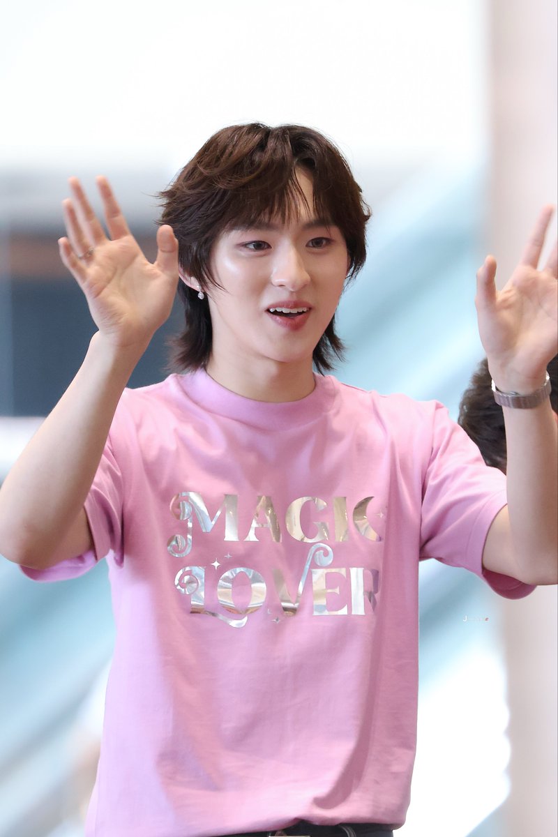 joong_universe's tweet photo. คิดถึงเจ้าเด็กมั้กๆเนย🥺🫶🏻💘

Magic Lover Worship

#บวงสรวงMagicLover 
#kongjiro @kongjiro_ https://t.co/wJIgd2Vd3e