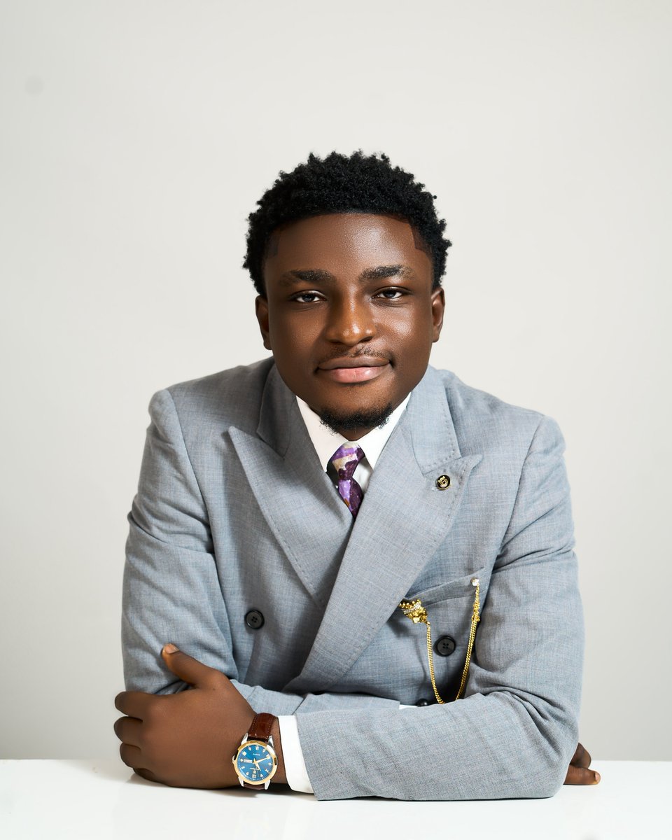 BoiiKulture's tweet photo. On Tuesday, I graduated with an LL.B Second Class Upper Division (CGPA:4.19/5.00)

Beyond the degree:

10+ leadership positions
4+ legal internships
39th Speaker, LASULAWS SRC
Head of Chambers, Lord Denning Student Chambers
Top 30 Most Reputable Law Students

Glory to God🎓❤️ https://t.co/nsQeUd8KJ2