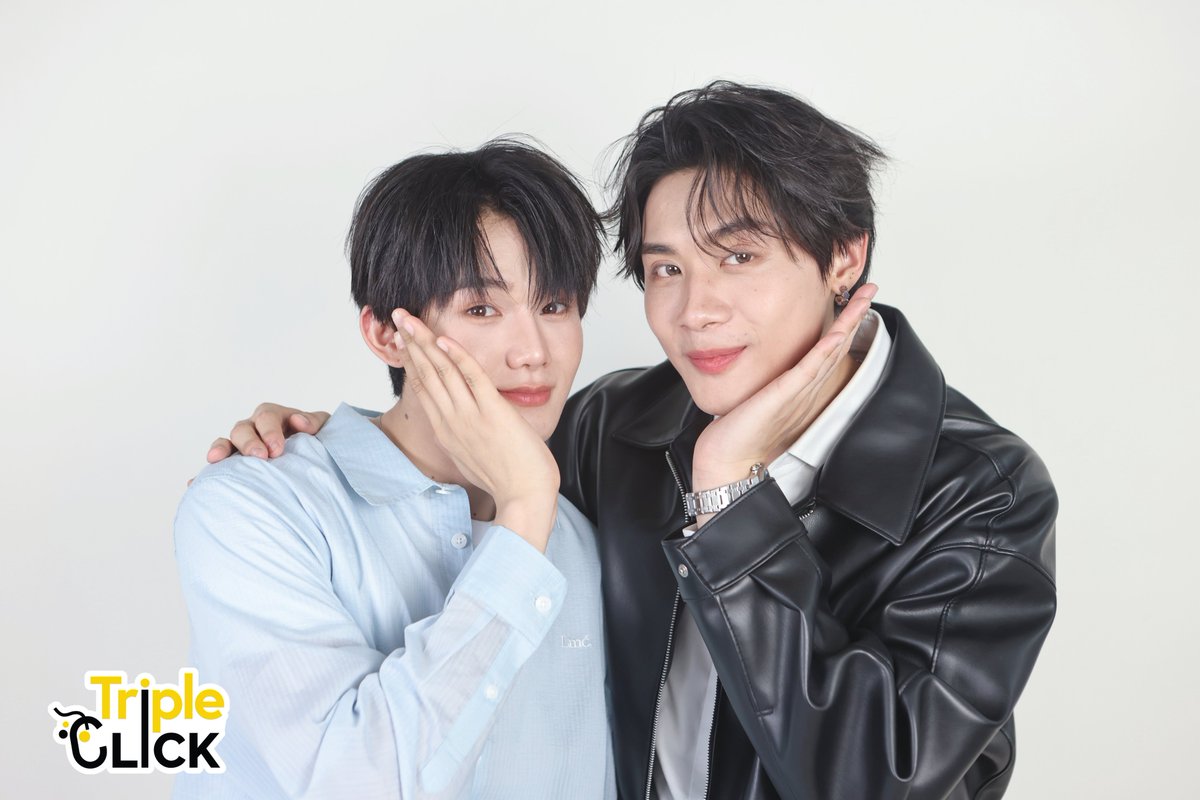 TripleclickTH's tweet photo. ติดตาม สัมภาษณ์ ท็อปแท็ป-มินลี แบบ Exclusive จะหวานแค่ไหน ปักหมุดรอได้เลย ทาง Youtube TripleClick เร็วๆนี้ 

#toptapminlee
#TOPTAPJarukit 
#MINLEEthanakorn
#PaybackFanMeetingPRESSTOUR https://t.co/2dumIPi8Yw