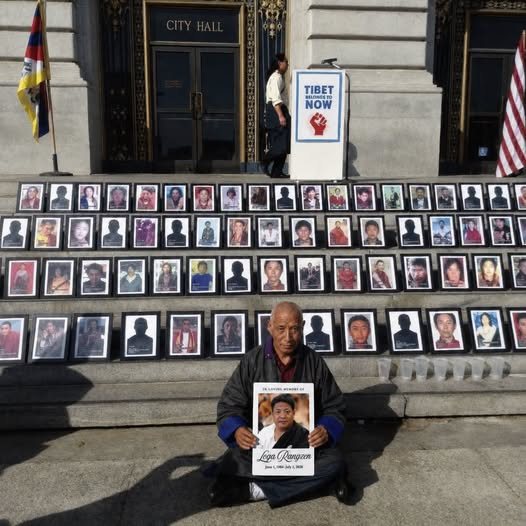 amalie's tweet photo. Thepo Tulku, San Francisco with images of the self immolated who died for the Tibetan cause https://t.co/LDcjLXXfUg