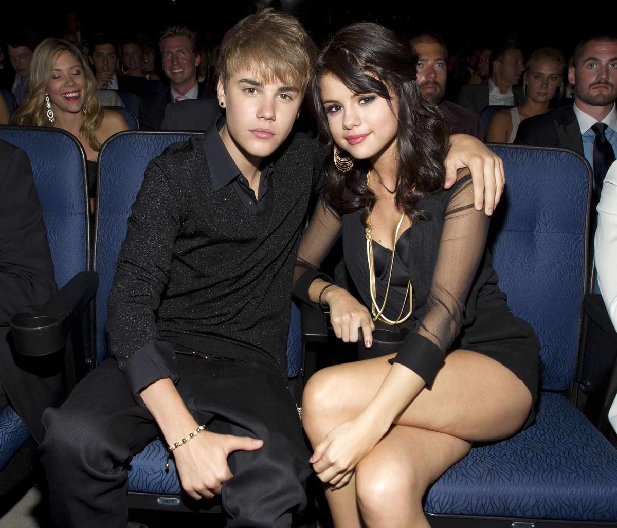 Ayo__musco's tweet photo. Justin Bieber, in a recent interview,opened up about his ex-girlfriend Selena Gomez.

🗣️ “Selena was the girl I loved the most in my entire life. But sometimes God closes a door because two people simply aren’t meant to walk through it together.

Every time I see Selena with Benny Blanco, I think to myself, ‘That should be me with her.’ I love Hailey, and I’ll always respect the life we’ve built together, but Selena was a different kind of love for me.”
