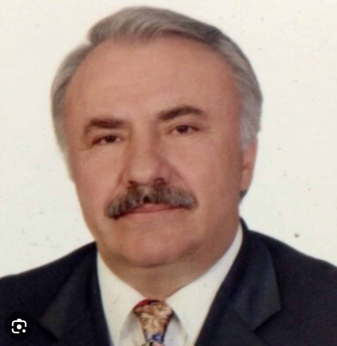 AtilaKaya_MHP's tweet photo. Eski İstanbul Ülkü Ocakları Başkanlarından, 21. Dönem İstanbul Milletvekili Mustafa Verkaya uçmağa vardı.

Tanrı’dan, Mustafa ağabeye rahmet, ailesi ve sevenlerine sabır diliyorum.

Camiamızın başı sağolsun. https://t.co/jf2vftQJ9L
