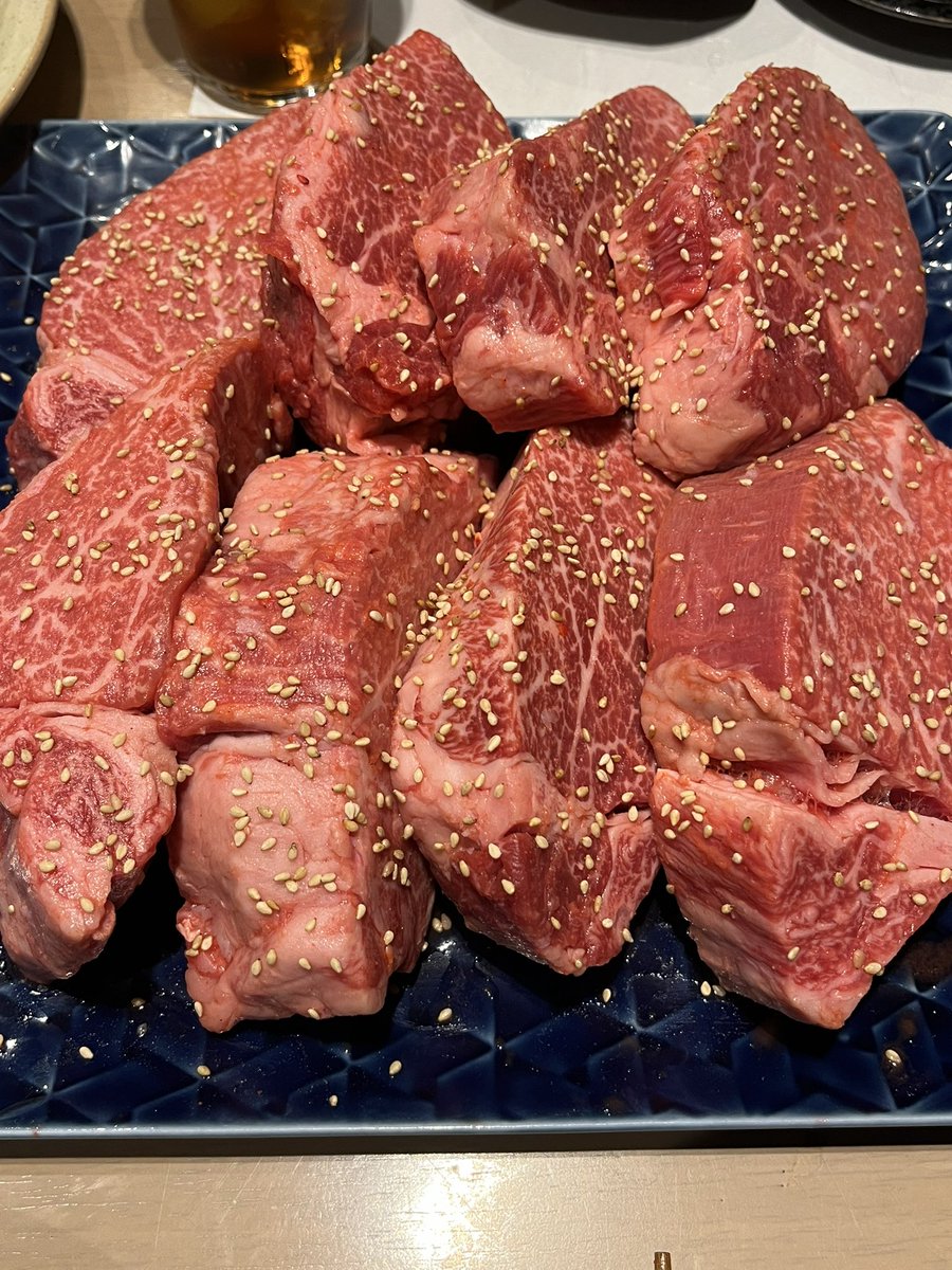 gafaday's tweet photo. センシティブになるけど生きてることセンシティブなのか https://t.co/R2v15Vy1Ud