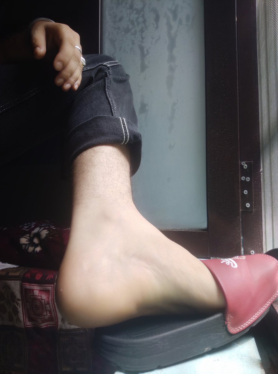 dom_Master_R's tweet photo. Loser's lick it 
Iam your master https://t.co/toXsaP72gE