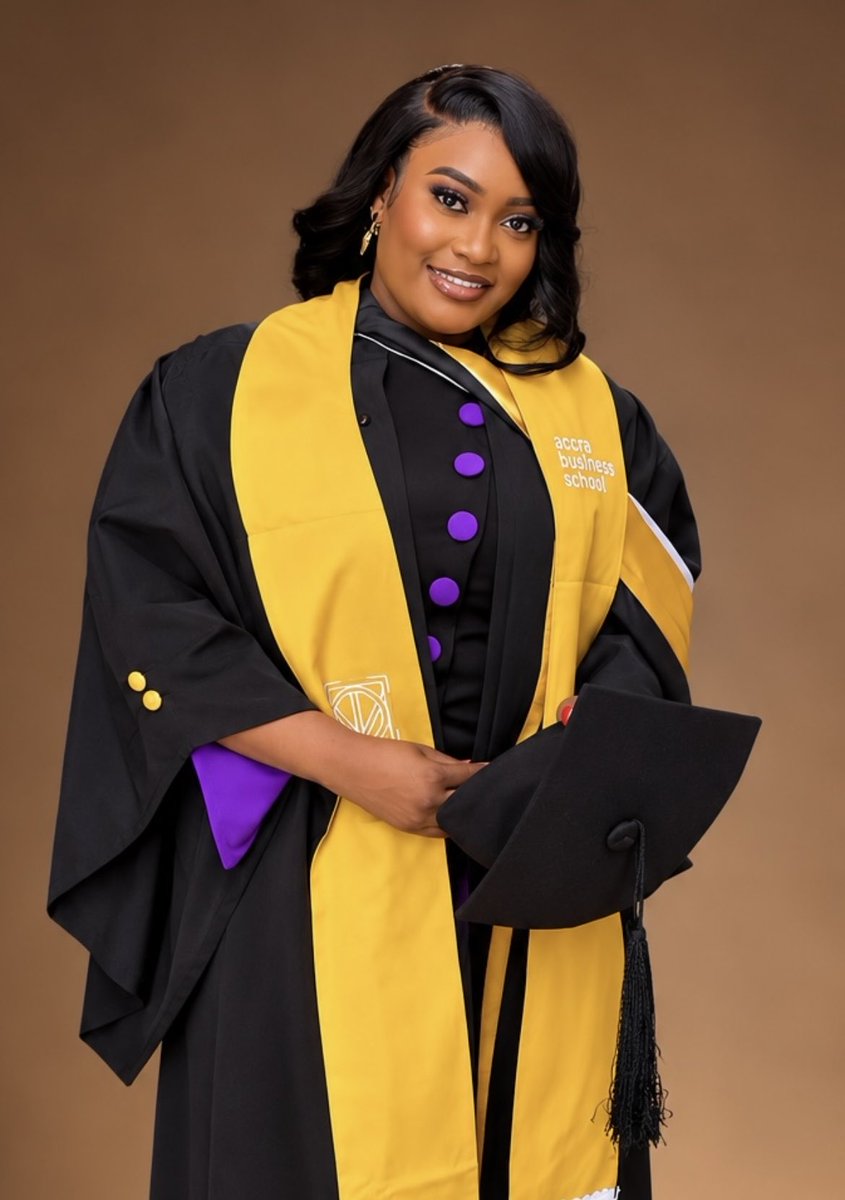 _bhrendah's tweet photo. 🎓💯Mastered the journey, embraced the moment. 🎓🤩…Here’s to the next chapter. 🤍🎓 https://t.co/CwoDn1hbcA