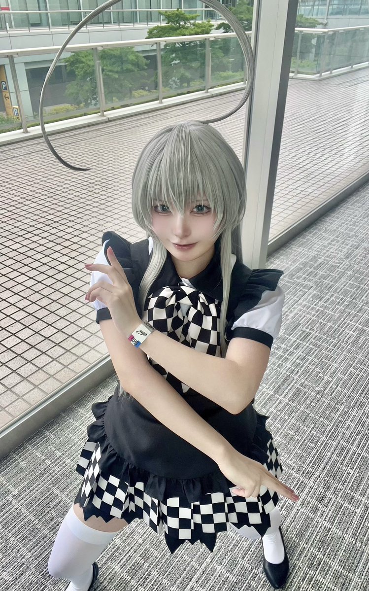 aya_nomori's tweet photo. ニャル子特撮ポーズ集

#c108  #c108_cos https://t.co/DXYNj6Ftr3