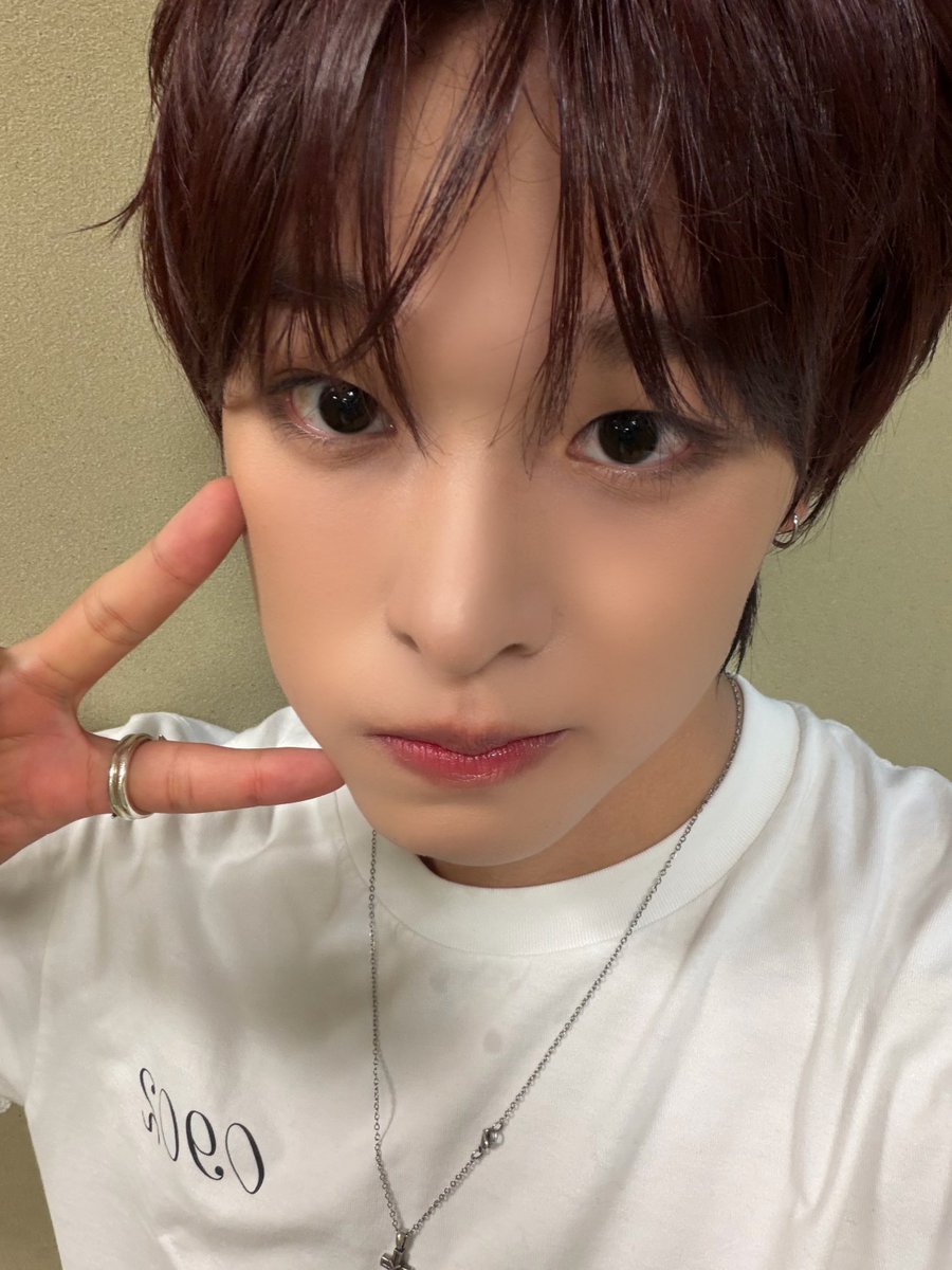 628media's tweet photo. 260820 22:25 KST
🐈‍⬛📸 https://t.co/MelNnZlIb9