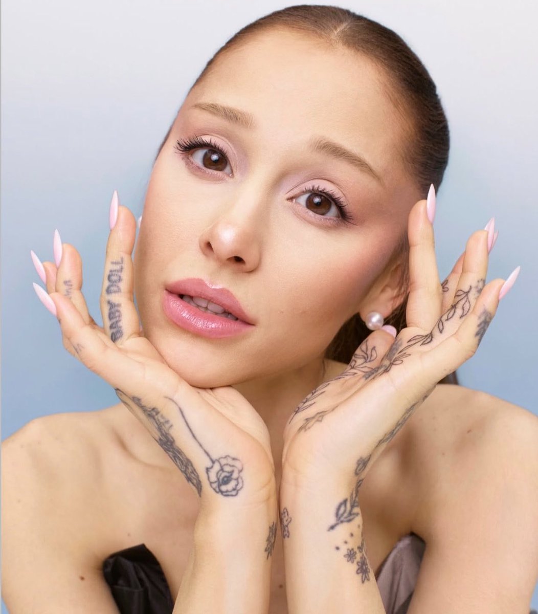 luvtooharddd's tweet photo. the prettiest ♡ https://t.co/qZithMEdEx