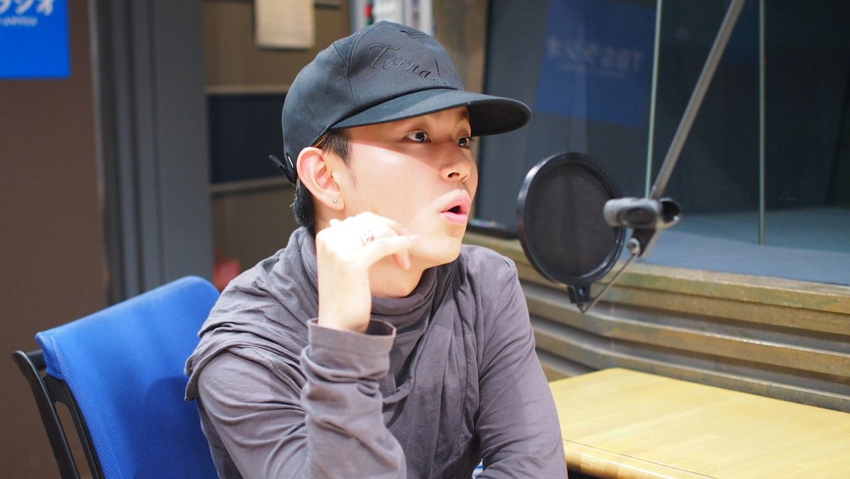 STARGLOWTHEBASE's tweet photo. #STARGLOW 📻放送中
TBSラジオは #スタベース

Q．芸名で活動するなら何がいい？

RUI
「どこもかしこも川島」とかね

https://t.co/VyOEgddNMh https://t.co/VYd6xxOzci