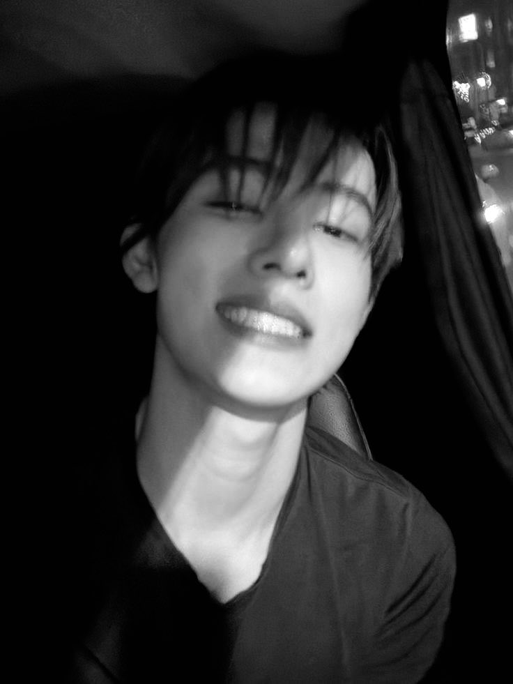 iiarawan's tweet photo. lf: ♡ / ↻  interactive oomfs

hello, i’m yu :) 
• ‘09 filo he
• cortis, rnb, pop punk 
• not new to #stantwt / #coertwt https://t.co/VE4vOHI5Qa