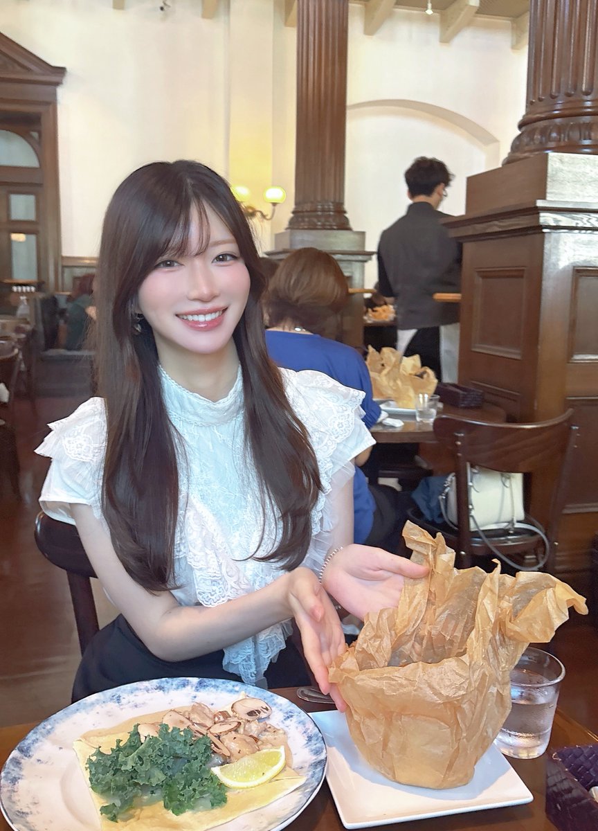 toritori_miyabi's tweet photo. #自我からコスプレイヤーへ
ニコニコで並べてみた https://t.co/h3lCcKPWMH