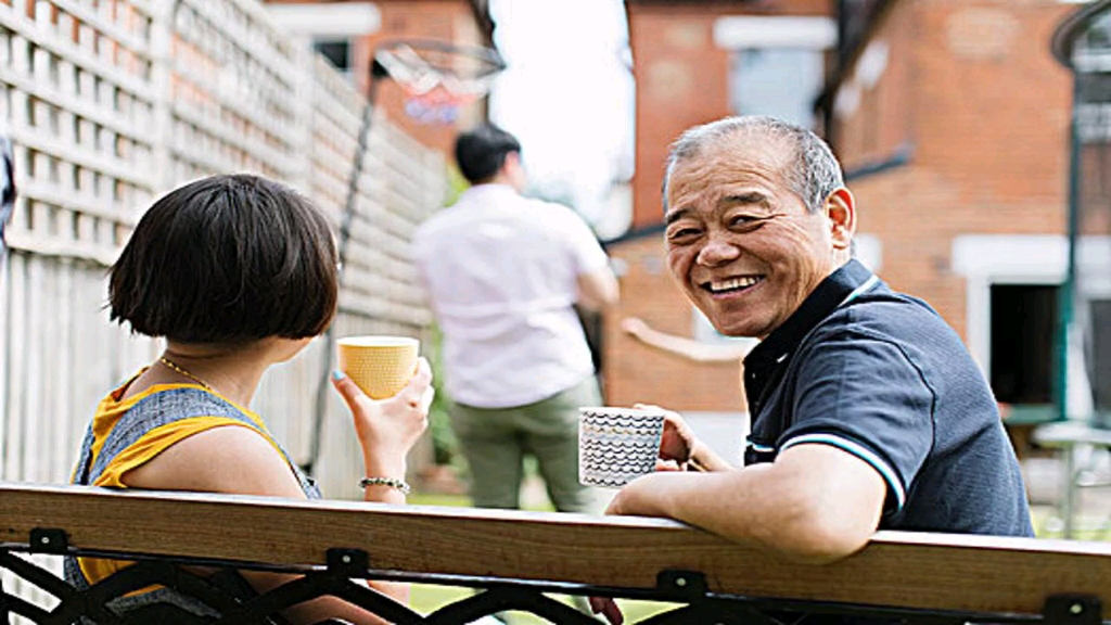 Ham27520572's tweet photo. Had a lovely impromptu coffee chat with my next-door neighbor today—nothing beats small, warm moments that make the neighborhood feel like home!， https://t.co/MVUA8IBBvB