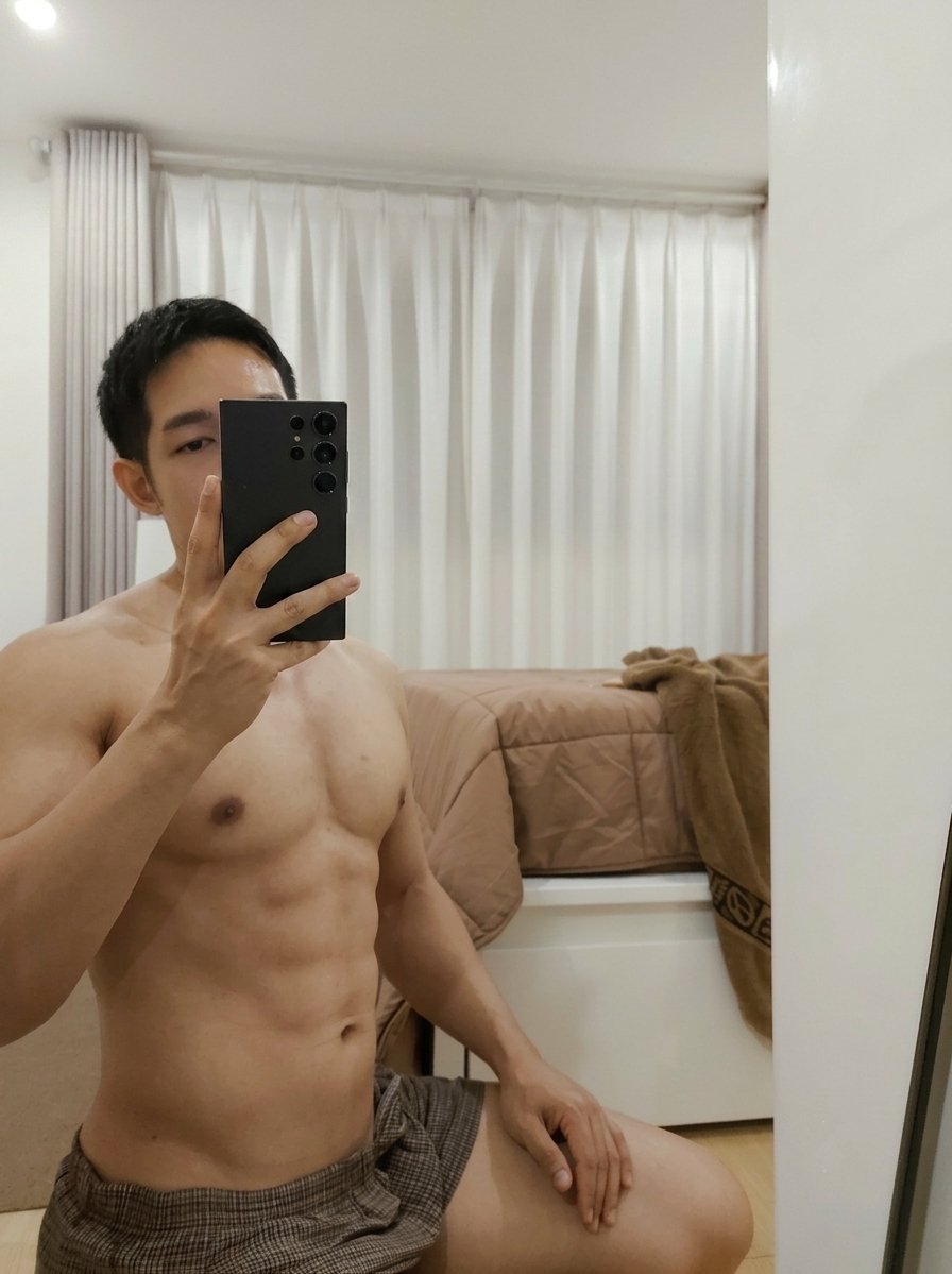 DJaejin's tweet photo. I'm here 😙 https://t.co/J6dEpRhKFa