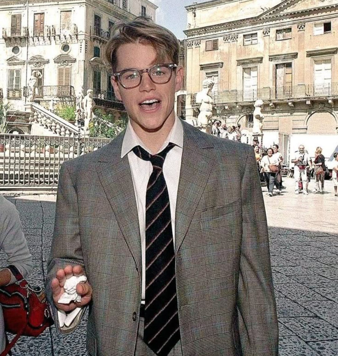 sstarkerr's tweet photo. avrei fatto FOLLIE per uno del genere https://t.co/NEy5ryPR5P
