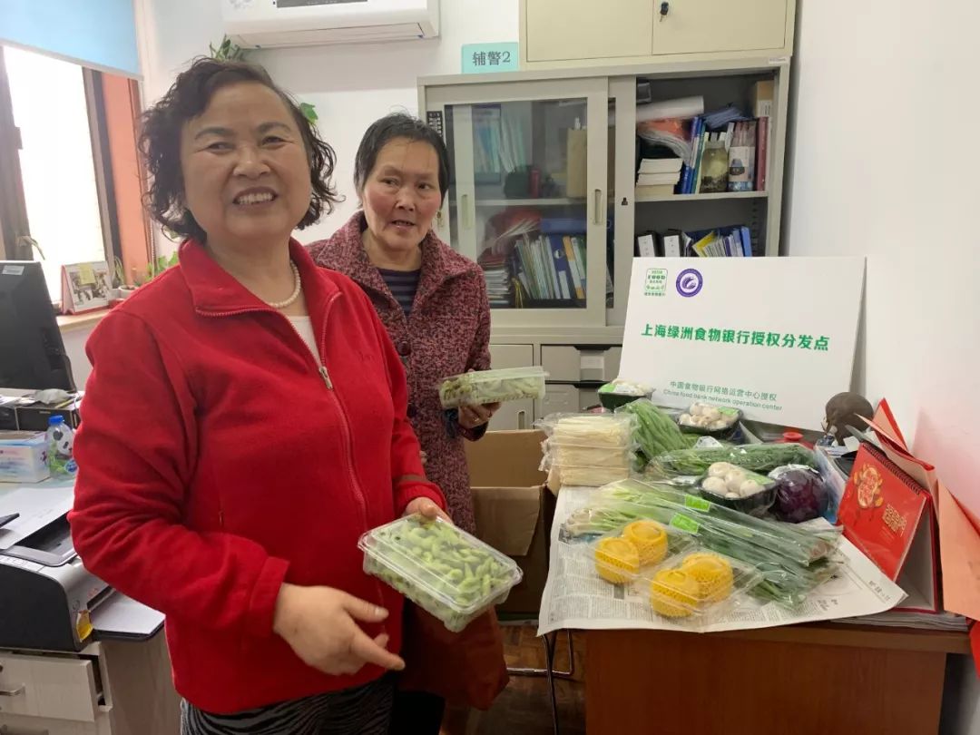 sunil30598's tweet photo. Spent the morning volunteering at the city’s community food bank! Packed 200 meal kits for local families in need—nothing beats seeing those big smiles when we dropped them off. Small acts add up to huge warmth ， https://t.co/yvxdtm4DwJ