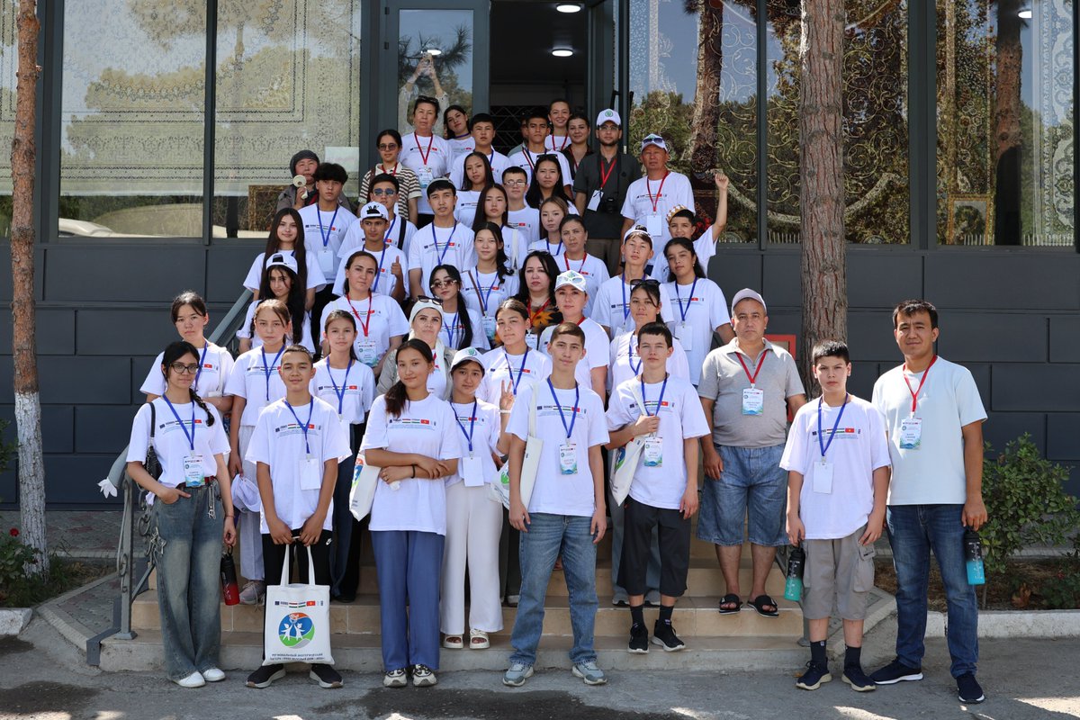 oscedushanbe's tweet photo. ♻️ 33 young environmental leaders from 🇰🇬 🇹🇯 🇺🇿came together at EU-funded regional summer camp "Our Green House" in Guliston,Tajikistan. 
🧹 From cleaning the Kayrakkum Reservoir 🫧 to joint action plans, they turned shared challenges into action .
#oscedushanbe https://t.co/PvkGhjpgeM