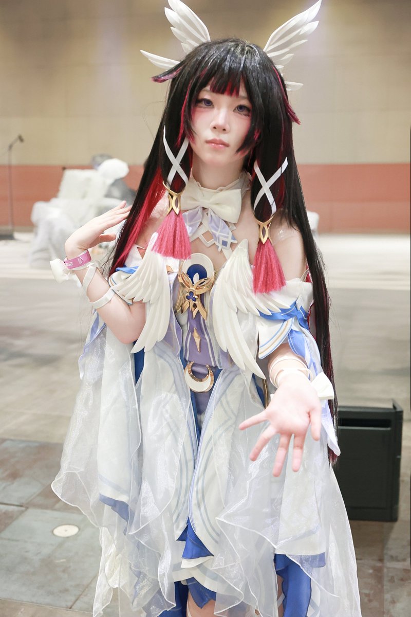 eternalreturn00's tweet photo. 콜롬비나

#콜롬비나 #colombina #cosplay #コロンビーナ #코스프레  #genshinimpactㅤㅤㅤㅤ https://t.co/oUiHdn65Zq