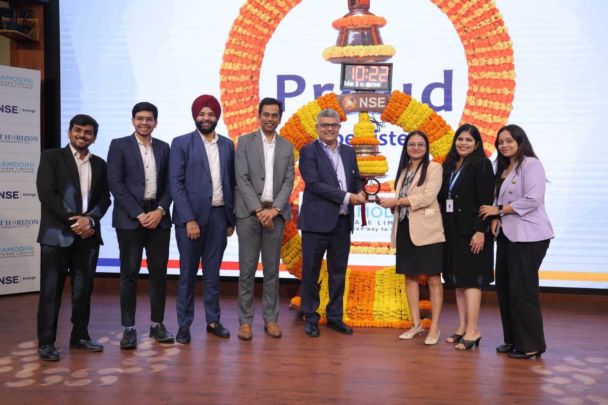 SmarthorizonMb's tweet photo. 🎉 A milestone moment!
Congratulations to @Pramodinidiagn1 on its successful listing on NSE Emerge! 📈🚀
Proud to be a part of this journey as the Book Running Lead Manager.
Here’s to a new chapter of growth and success! 🌟
#PramodiniMedicare #NSEEmerge #ListingDay https://t.co/L7ASDTBbti