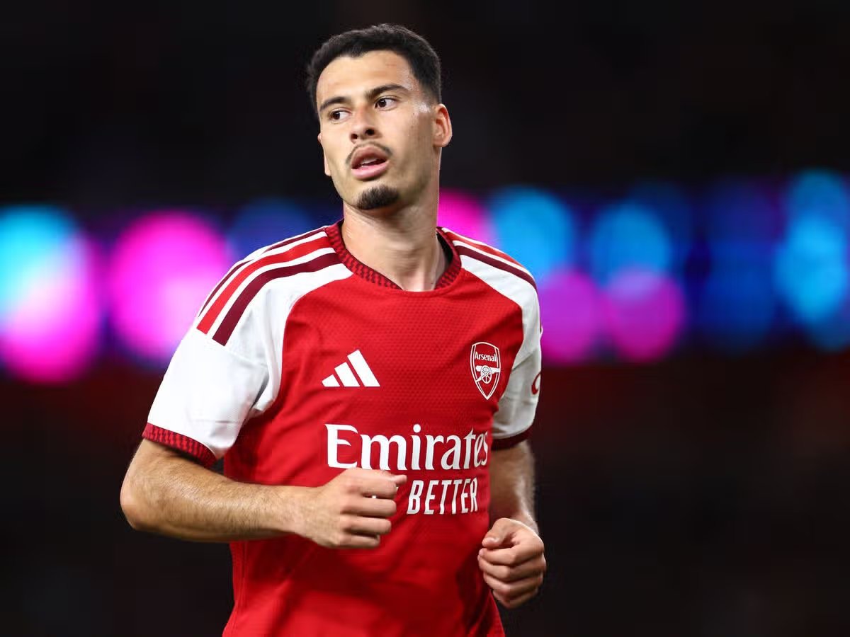 AfcPapers's tweet photo. (🟢)BREAKING: Al-Hilal are set to launch a staggering €95M bid for Arsenal winger Gabriel Martinelli.

(@H_swilhy) https://t.co/ObDTLBzQqF