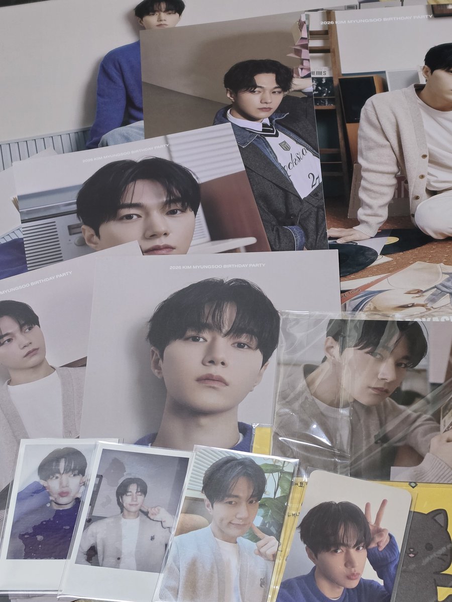 amulet1207's tweet photo. ['Every day, L+oveday' SEASON 3] LP 포토 패키지
인피니트 김명수 엘 양도

지에스반택비 포함 2.0 (원가 양도)

오픈채팅으로 연락 주세요 디엠 확인 느려요
https://t.co/lSpMjbVSBV

ㅅㅊㅇ 인피니트 김명수 엘 생파 생일파티 오브 포카 포토카드 photocard 엽서 엠디 MD 양도 https://t.co/Qkh1584Wv3