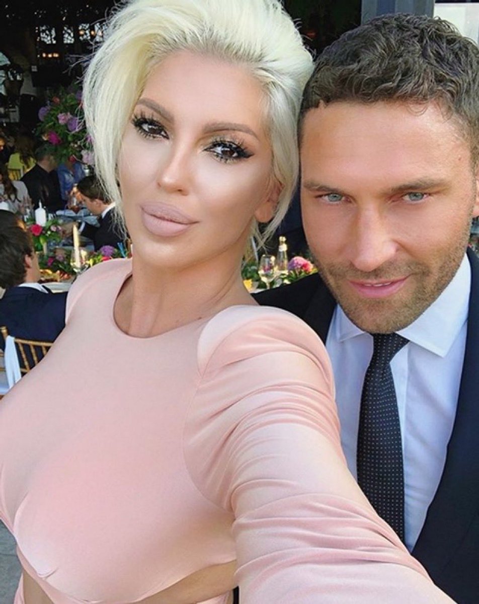 karlymajka's tweet photo. Da li ce se Jelena i Dusko pomiriti ? 🥹#caosvima #jelenakarleusa #duskotosic https://t.co/YWQQVFV12g