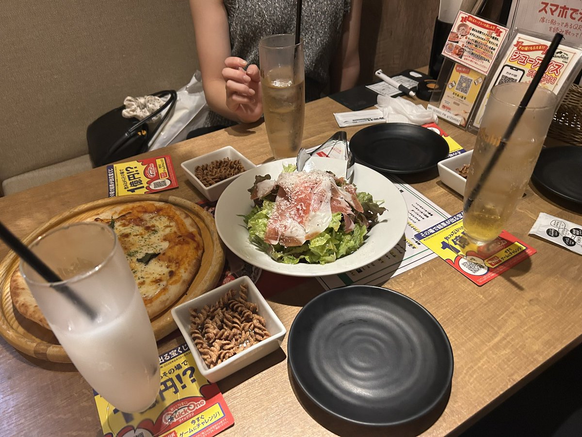to_ma_ble's tweet photo. 幼なじみと月1集まり🤟🏻💫 https://t.co/9oKajz9QUX