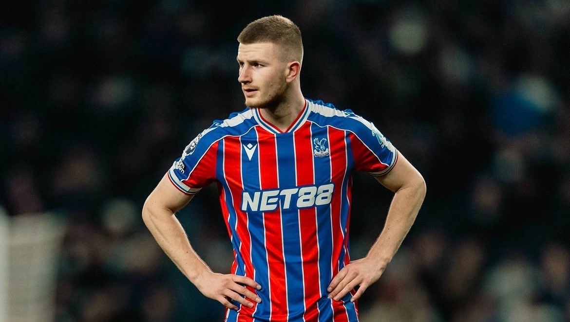 LFCTransferRoom's tweet photo. 🏴󠁧󠁢󠁥󠁮󠁧󠁿🏷️ 𝗜𝗡𝗙𝗢 - @MirrorFootball: In an ideal scenario, a Jones exit would be followed by a swift replacement – and one of a higher calibre. 

Iraola's dream replacement on that basis would potentially be Adam Wharton; a player who has long been linked with a move to Liverpool.

Palace are desperate to keep hold of the midfielder and have slapped a £78m price tag on his head.