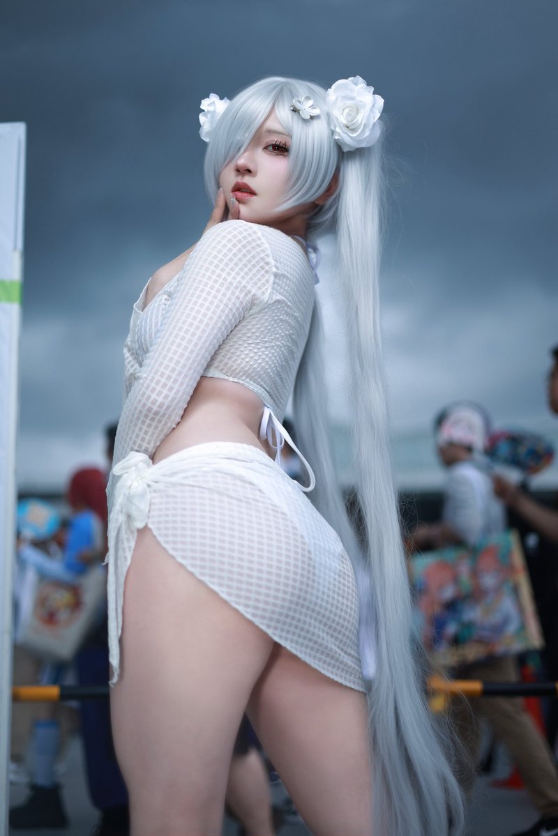 ss_yuetsu's tweet photo. シンデレラ：クリスタルウェーブ
#NIKKE 

#C108_cos https://t.co/fjcqCvX4Rm