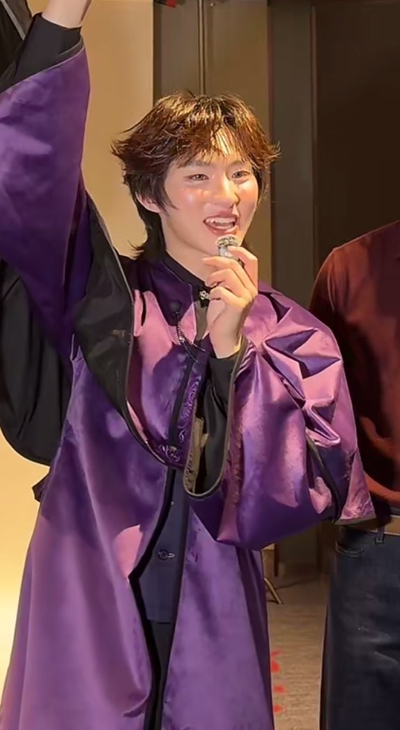 DlORRYU's tweet photo. the cutest little wizard 🥺🤏🏻

#FittingMagicLover
#โทมัสก้อง #thomaskong https://t.co/tF4jjyjznn