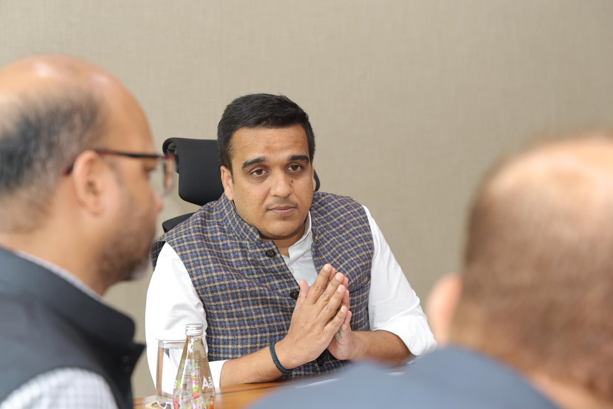 sanghaviharsh's tweet photo. Had a productive discussion with Smt. P. Bharthi, Secretary, DST, focusing on strengthening Gujarat’s technology and digital infrastructure ecosystem. https://t.co/fIgqvrF5kd