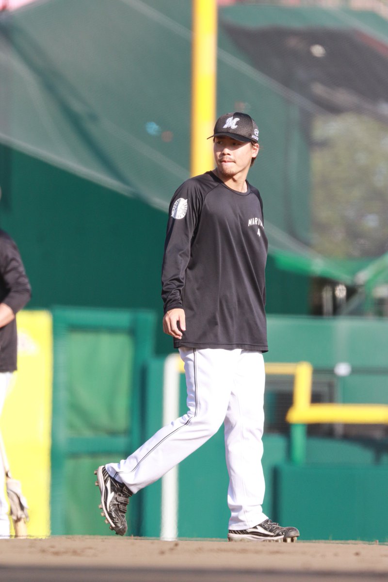 snshg_418's tweet photo. 思ったよりひげが伸びてた👀.′.′
笑顔がいちばんですからねჱ̒˶ｰ̀֊ｰ́ )💫⭐︎ https://t.co/QahdkpL3jQ