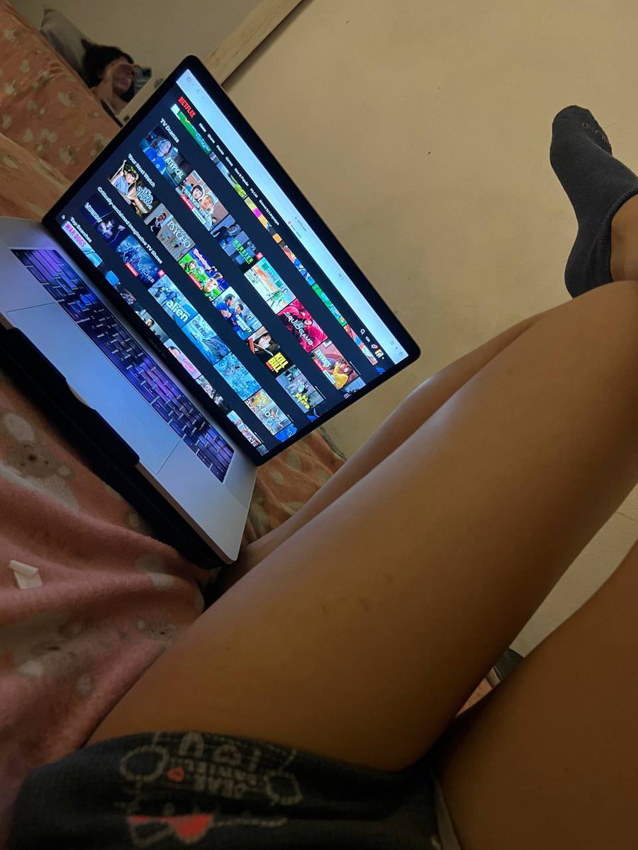 abbinox's tweet photo. kinda boredd😮‍💨 https://t.co/W3gJuIiOVv